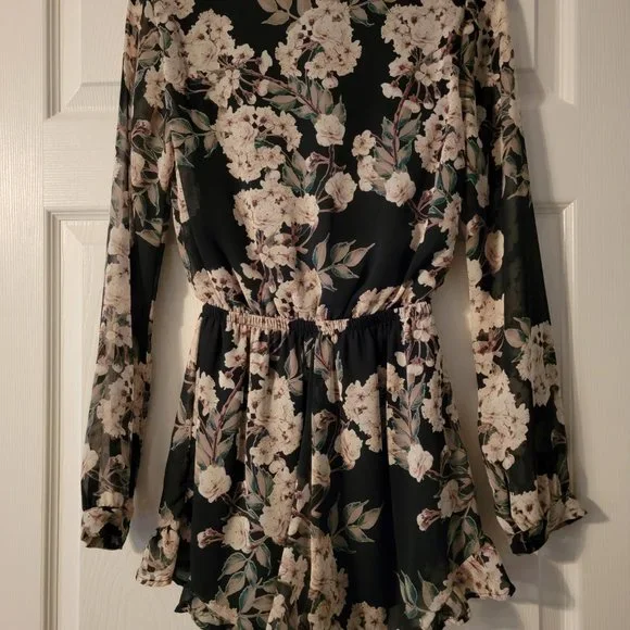 Astar Shorts Jumper - Picture 2 of 2